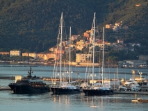 inselzeitreisen_cinque_terre_hafen_kl